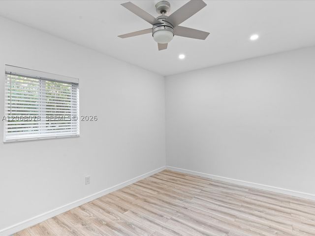 5406 S Le Jeune Rd, Coral Gables, FL 33146