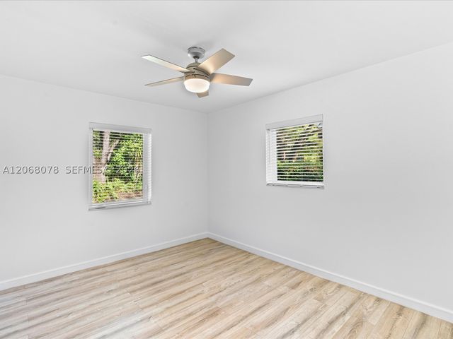 5406 S Le Jeune Rd, Coral Gables, FL 33146