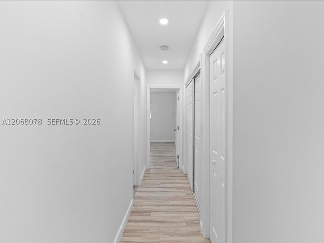5406 S Le Jeune Rd, Coral Gables, FL 33146