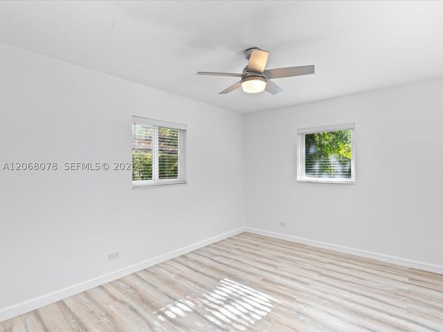 5406 S Le Jeune Rd, Coral Gables, FL 33146