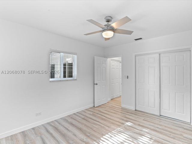 5406 S Le Jeune Rd, Coral Gables, FL 33146