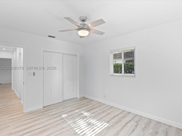 5406 S Le Jeune Rd, Coral Gables, FL 33146