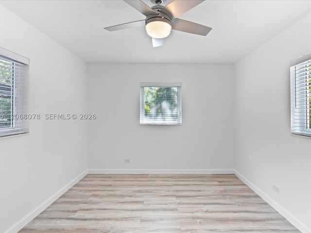 5406 S Le Jeune Rd, Coral Gables, FL 33146