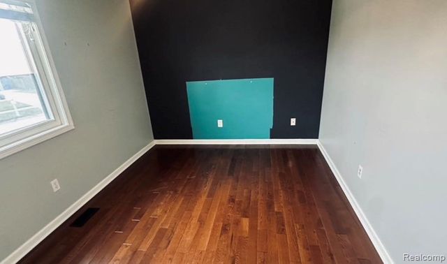 24500 Cornell Avenue, Brownstown, MI 48183