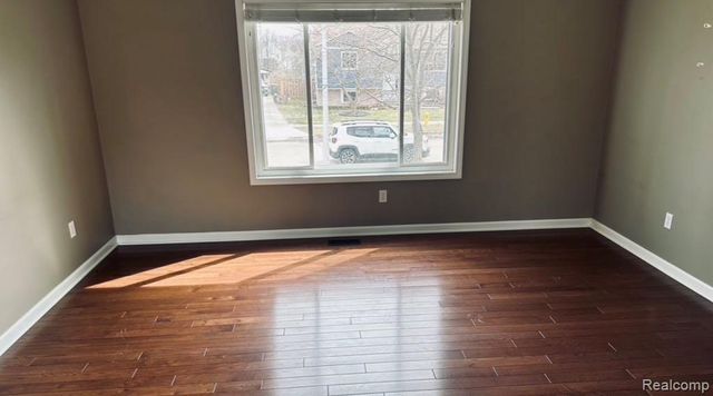 24500 Cornell Avenue, Brownstown, MI 48183