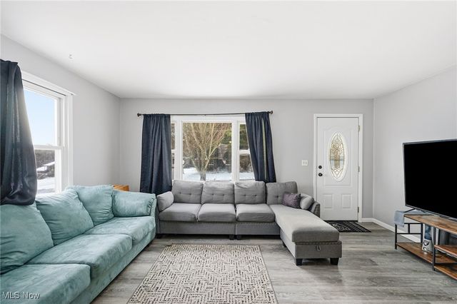 1029 Township Line Road, Wellsville, OH 43968