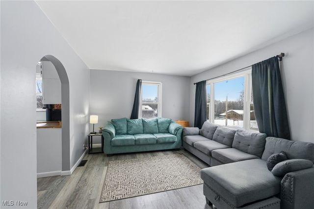 1029 Township Line Road, Wellsville, OH 43968