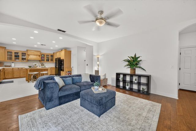 1558 Daunting Dr, El Dorado Hills, CA 95762