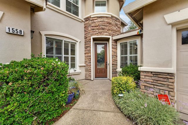 1558 Daunting Dr, El Dorado Hills, CA 95762