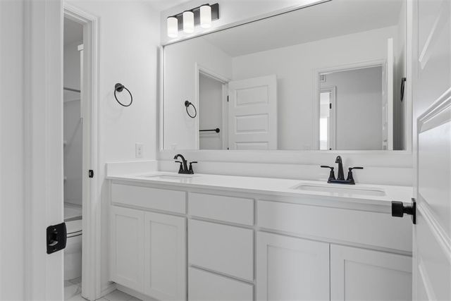 4008 NW 175th Place, Edmond, OK 73012