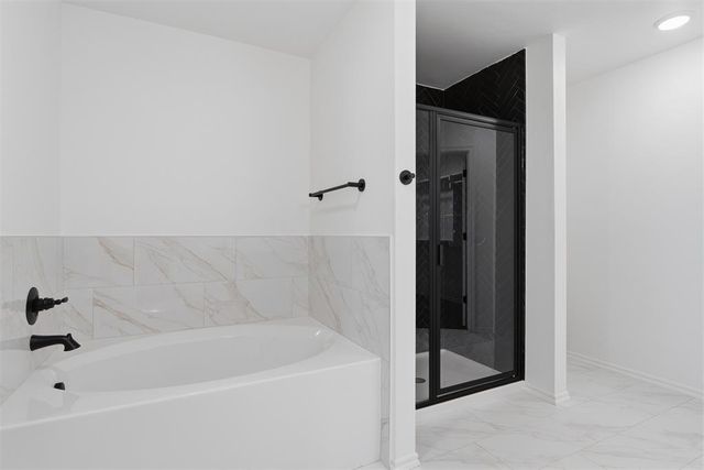 4008 NW 175th Place, Edmond, OK 73012