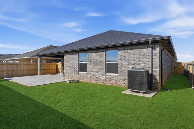 4008 NW 175th Place, Edmond, OK 73012