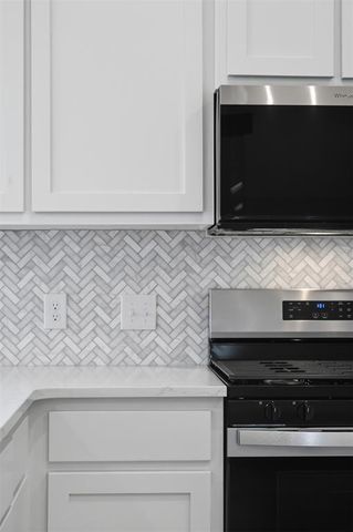 4008 NW 175th Place, Edmond, OK 73012