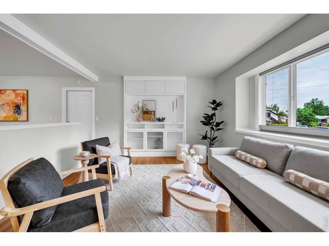 1065 Gillaspie Dr, Boulder, CO 80305