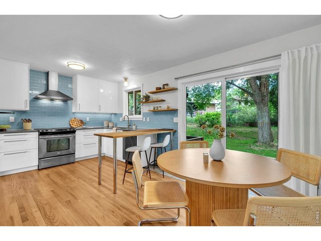 1065 Gillaspie Dr, Boulder, CO 80305