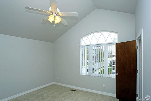 6145 Windermere Lane, Shelby Twp, MI 48316