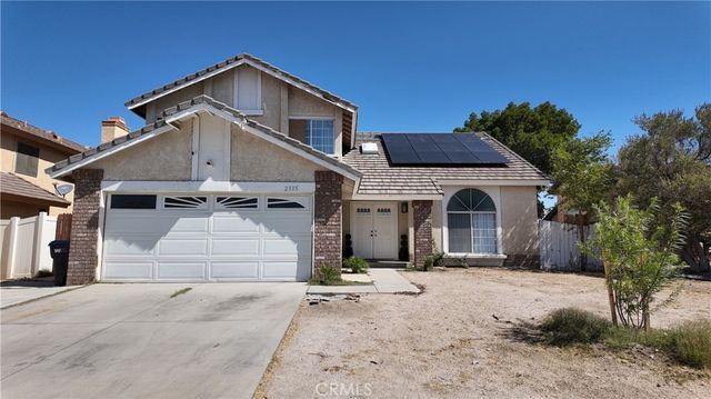 2335 Langhorn, Lancaster, CA 93535