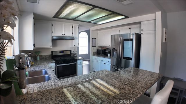 2335 Langhorn, Lancaster, CA 93535