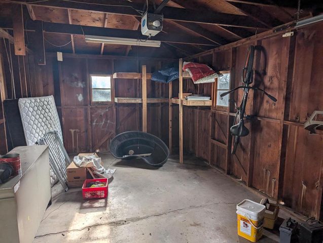 404 Stoughton Road, Edgerton, WI 53534