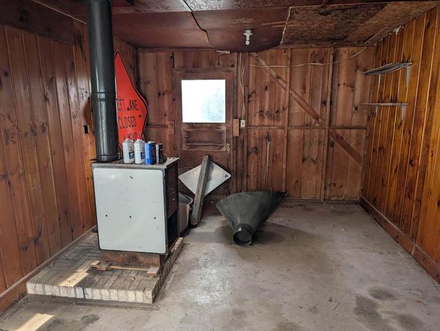 404 Stoughton Road, Edgerton, WI 53534