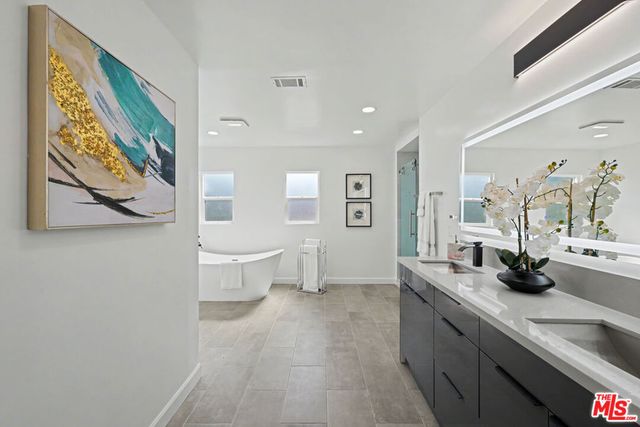 344 S Camden Drive, Beverly Hills, CA 90212