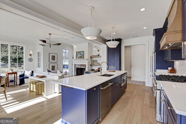 440 Ridgewood Avenue NW, Gainesville, GA 30501