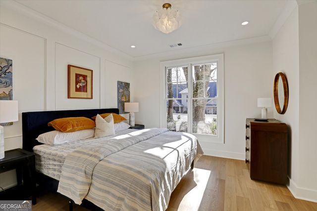 440 Ridgewood Avenue NW, Gainesville, GA 30501