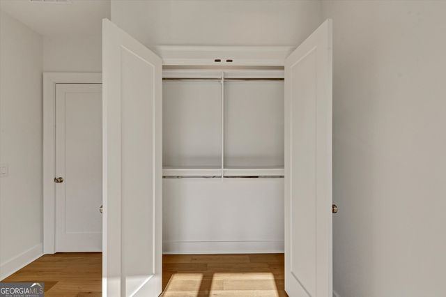 440 Ridgewood Avenue NW, Gainesville, GA 30501