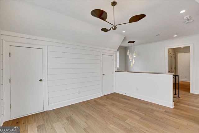 440 Ridgewood Avenue NW, Gainesville, GA 30501