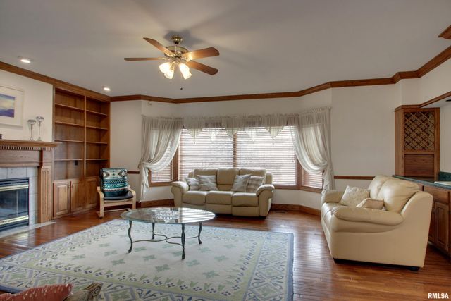 3131 Acadia Drive, Quincy, IL 62301