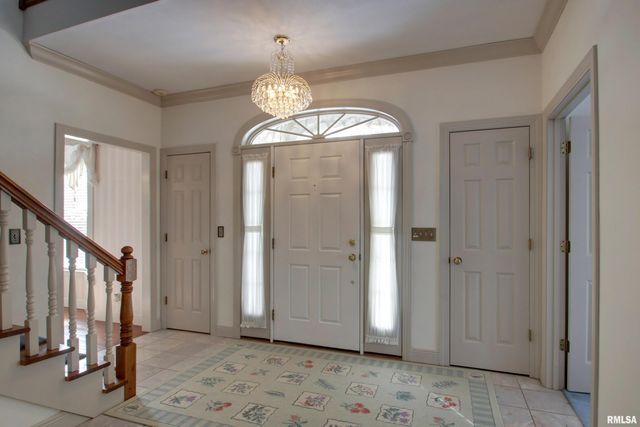 3131 Acadia Drive, Quincy, IL 62301