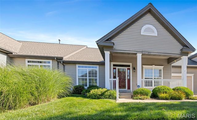 253 Meadows Of Wildwood Boulevard, Grover, MO 63040