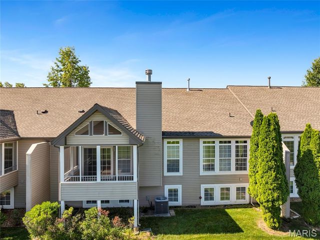 253 Meadows Of Wildwood Boulevard, Grover, MO 63040