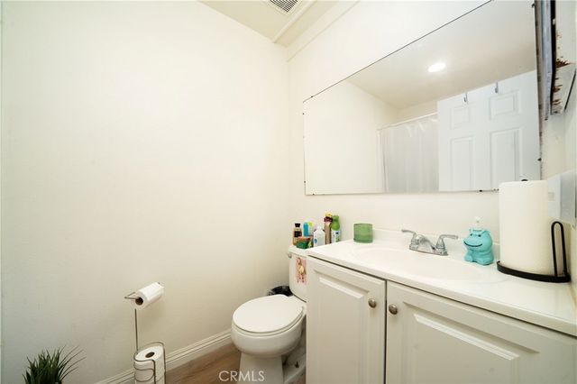 3313 S South Lowell St, Santa Ana, CA 92707