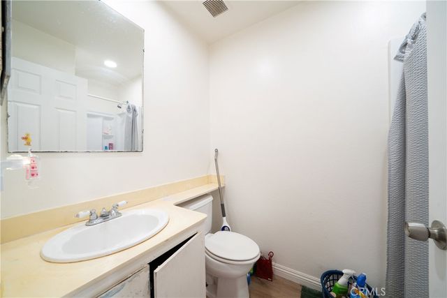 3313 S South Lowell St, Santa Ana, CA 92707