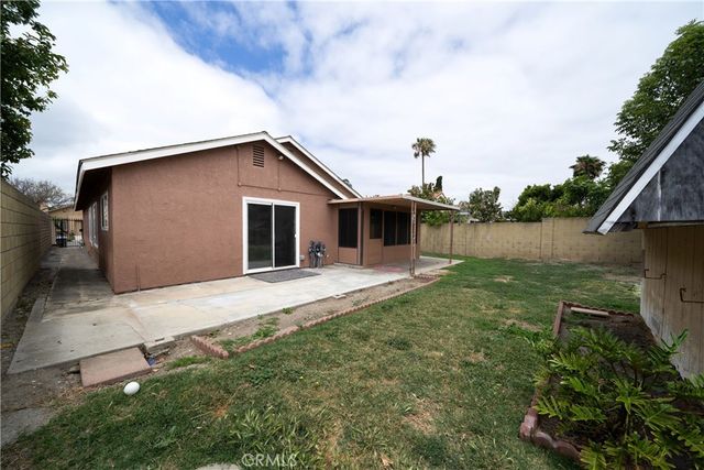 3313 S South Lowell St, Santa Ana, CA 92707