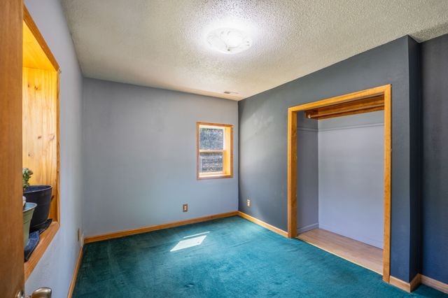 401 Hart Avenue, Des Moines, IA 50315