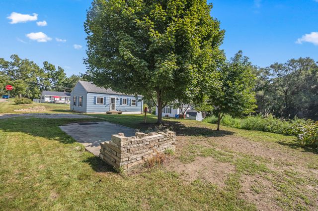 401 Hart Avenue, Des Moines, IA 50315