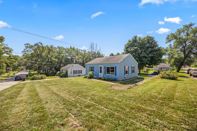 401 Hart Avenue, Des Moines, IA 50315