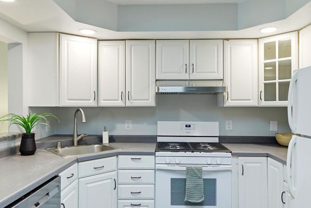 3530 Wyota Avenue, Madison, WI 53711