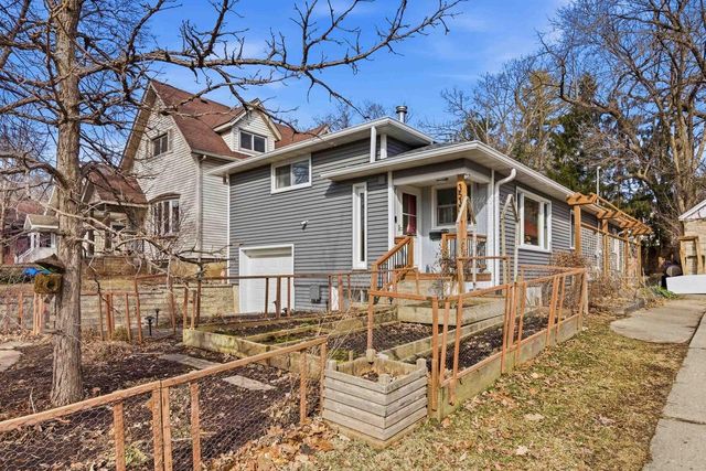 3530 Wyota Avenue, Madison, WI 53711