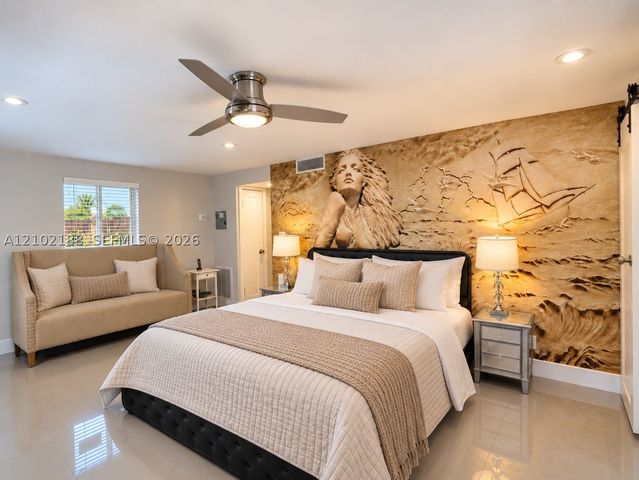 500 NW 30th St, Wilton Manors, FL 33311