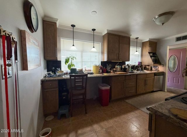 5427 E COVINA Road, Mesa, AZ 85205