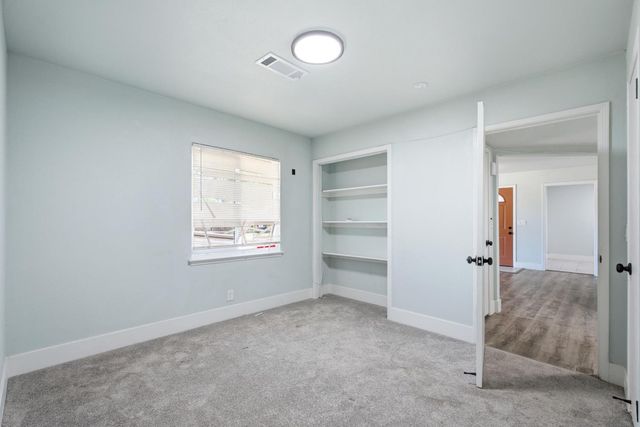 2452 S Holloway Avenue, Fresno, CA 93725