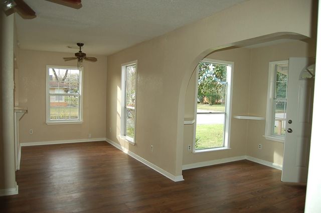 7304 Kinney Street, Houston, TX 77087