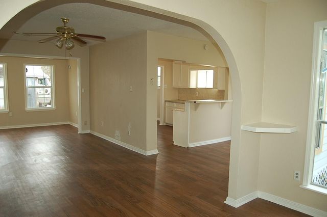 7304 Kinney Street, Houston, TX 77087
