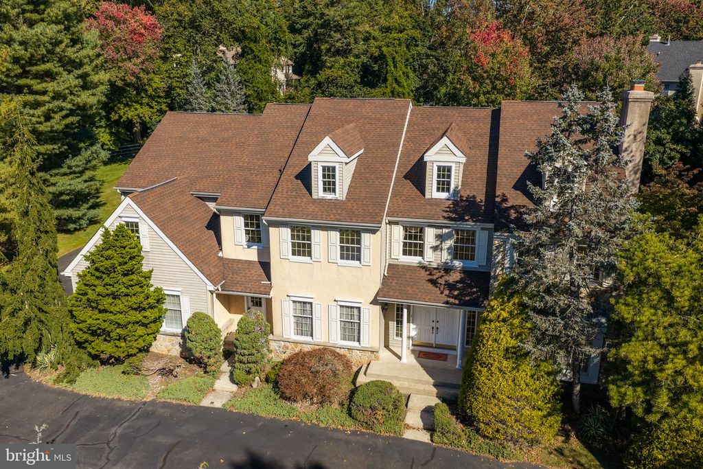 724 MEADOWCREEK CIR, LOWER GWYNEDD, PA 19002 — photo 3