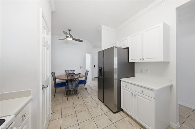 3976 Bishopwood CT E 3-102, Naples, FL 34114