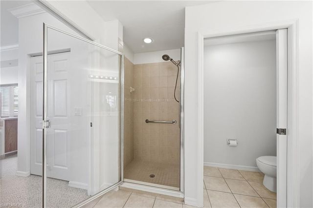 3976 Bishopwood CT E 3-102, Naples, FL 34114