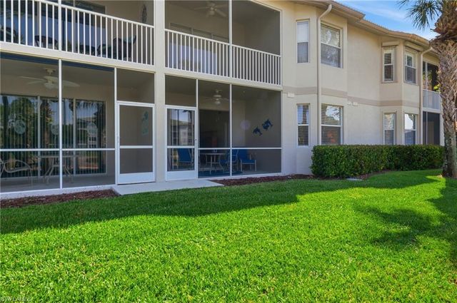 3976 Bishopwood CT E 3-102, Naples, FL 34114